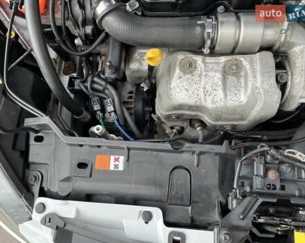 Форд Фиеста 2011 в Пустомытах на Automoto.ua Белый Форд Фиеста, объемом двигателя 1.4 л и пробегом 234 тыс. км за 5500 $, фото 48 на Automoto.ua
