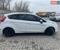 Белый Форд Фиеста, объемом двигателя 1.39 л и пробегом 270 тыс. км за 6100 $, фото 2 на Automoto.ua