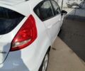 Білий Форд Фієста, об'ємом двигуна 1.25 л та пробігом 198 тис. км за 5300 $, фото 2 на Automoto.ua