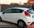 Білий Форд Фієста, об'ємом двигуна 1.2 л та пробігом 250 тис. км за 4700 $, фото 2 на Automoto.ua