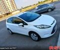 Білий Форд Фієста, об'ємом двигуна 1.2 л та пробігом 200 тис. км за 5500 $, фото 5 на Automoto.ua