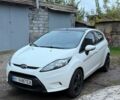 Белый Форд Фиеста, объемом двигателя 1.39 л и пробегом 137 тыс. км за 4900 $, фото 1 на Automoto.ua