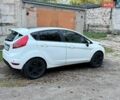 Белый Форд Фиеста, объемом двигателя 1.39 л и пробегом 137 тыс. км за 4900 $, фото 5 на Automoto.ua