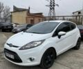 Белый Форд Фиеста, объемом двигателя 1.4 л и пробегом 230 тыс. км за 5400 $, фото 1 на Automoto.ua