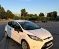 Белый Форд Фиеста, объемом двигателя 1.4 л и пробегом 152 тыс. км за 5100 $, фото 1 на Automoto.ua