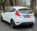 Білий Форд Фієста, об'ємом двигуна 1.4 л та пробігом 240 тис. км за 5990 $, фото 14 на Automoto.ua
