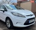 Белый Форд Фиеста, объемом двигателя 1.39 л и пробегом 170 тыс. км за 7400 $, фото 1 на Automoto.ua