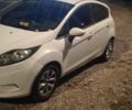 Білий Форд Фієста, об'ємом двигуна 1.2 л та пробігом 300 тис. км за 3000 $, фото 1 на Automoto.ua