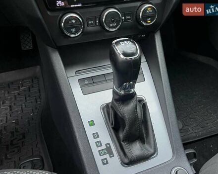 Білий Форд Фієста, об'ємом двигуна 1.4 л та пробігом 240 тис. км за 5990 $, фото 34 на Automoto.ua