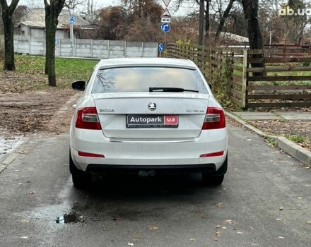 Белый Форд Фиеста, объемом двигателя 1.4 л и пробегом 240 тыс. км за 5990 $, фото 22 на Automoto.ua