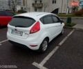 Білий Форд Фієста, об'ємом двигуна 1.39 л та пробігом 94 тис. км за 6700 $, фото 4 на Automoto.ua