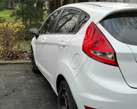 Білий Форд Фієста, об'ємом двигуна 1.4 л та пробігом 240 тис. км за 5990 $, фото 16 на Automoto.ua