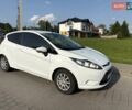 Белый Форд Фиеста, объемом двигателя 1.4 л и пробегом 155 тыс. км за 5600 $, фото 2 на Automoto.ua