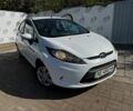 Белый Форд Фиеста, объемом двигателя 1.4 л и пробегом 164 тыс. км за 5999 $, фото 1 на Automoto.ua
