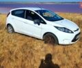 Белый Форд Фиеста, объемом двигателя 1.4 л и пробегом 128 тыс. км за 7900 $, фото 4 на Automoto.ua