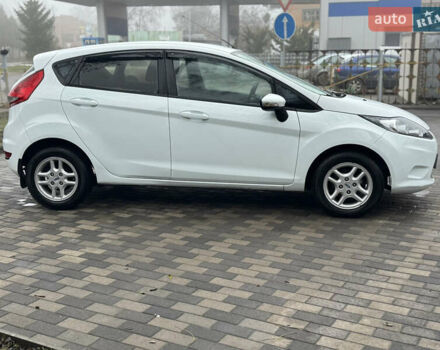 Белый Форд Фиеста, объемом двигателя 1.24 л и пробегом 122 тыс. км за 4900 $, фото 5 на Automoto.ua