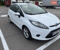 Білий Форд Фієста, об'ємом двигуна 1.4 л та пробігом 234 тис. км за 5500 $, фото 1 на Automoto.ua