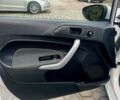 Білий Форд Фієста, об'ємом двигуна 1.4 л та пробігом 222 тис. км за 6800 $, фото 8 на Automoto.ua
