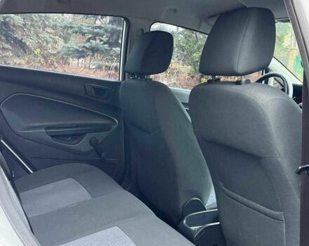 Білий Форд Фієста, об'ємом двигуна 1.4 л та пробігом 240 тис. км за 5990 $, фото 7 на Automoto.ua