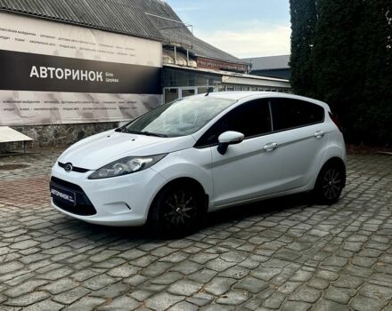 Білий Форд Фієста, об'ємом двигуна 1.4 л та пробігом 222 тис. км за 6800 $, фото 5 на Automoto.ua