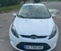 Белый Форд Фиеста, объемом двигателя 1.24 л и пробегом 80 тыс. км за 5600 $, фото 1 на Automoto.ua