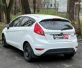 Белый Форд Фиеста, объемом двигателя 1.4 л и пробегом 240 тыс. км за 5990 $, фото 14 на Automoto.ua