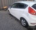 Білий Форд Фієста, об'ємом двигуна 1.4 л та пробігом 96 тис. км за 8600 $, фото 5 на Automoto.ua