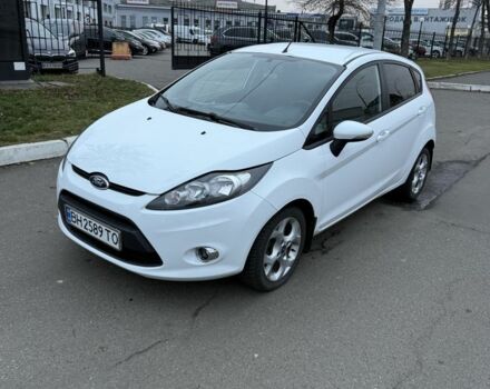 Белый Форд Фиеста, объемом двигателя 1.4 л и пробегом 110 тыс. км за 6950 $, фото 6 на Automoto.ua