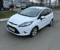 Белый Форд Фиеста, объемом двигателя 1.4 л и пробегом 110 тыс. км за 6950 $, фото 6 на Automoto.ua