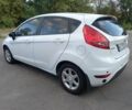 Белый Форд Фиеста, объемом двигателя 1.4 л и пробегом 119 тыс. км за 7900 $, фото 6 на Automoto.ua