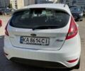 Форд Фиеста 2011 в Ирпене на Automoto.ua Белый Форд Фиеста, объемом двигателя 1.39 л и пробегом 124 тыс. км за 6000 $, фото 2 на Automoto.ua