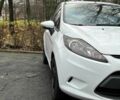 Білий Форд Фієста, об'ємом двигуна 1.4 л та пробігом 240 тис. км за 5990 $, фото 4 на Automoto.ua