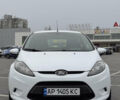 Білий Форд Фієста, об'ємом двигуна 1.39 л та пробігом 102 тис. км за 7400 $, фото 2 на Automoto.ua