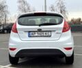 Білий Форд Фієста, об'ємом двигуна 1.4 л та пробігом 1020 тис. км за 7500 $, фото 5 на Automoto.ua