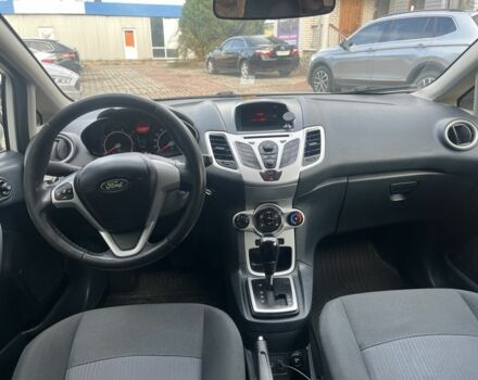 Білий Форд Фієста, об'ємом двигуна 1.4 л та пробігом 222 тис. км за 6800 $, фото 19 на Automoto.ua