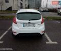 Білий Форд Фієста, об'ємом двигуна 1.39 л та пробігом 94 тис. км за 6700 $, фото 3 на Automoto.ua