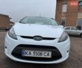 Белый Форд Фиеста, объемом двигателя 1.3 л и пробегом 117 тыс. км за 6400 $, фото 1 на Automoto.ua