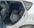 Белый Форд Фиеста, объемом двигателя 1.4 л и пробегом 300 тыс. км за 4288 $, фото 7 на Automoto.ua