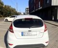 Белый Форд Фиеста, объемом двигателя 1.4 л и пробегом 309 тыс. км за 4950 $, фото 7 на Automoto.ua