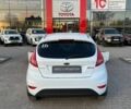 Білий Форд Фієста, об'ємом двигуна 1.4 л та пробігом 77 тис. км за 8200 $, фото 3 на Automoto.ua