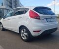 Белый Форд Фиеста, объемом двигателя 1.4 л и пробегом 152 тыс. км за 6800 $, фото 5 на Automoto.ua