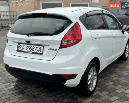 Белый Форд Фиеста, объемом двигателя 1.24 л и пробегом 122 тыс. км за 4900 $, фото 11 на Automoto.ua