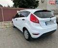 Білий Форд Фієста, об'ємом двигуна 1.25 л та пробігом 213 тис. км за 5200 $, фото 3 на Automoto.ua
