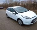 Белый Форд Фиеста, объемом двигателя 1.2 л и пробегом 180 тыс. км за 5500 $, фото 4 на Automoto.ua