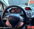 Білий Форд Фієста, об'ємом двигуна 1.2 л та пробігом 250 тис. км за 4700 $, фото 1 на Automoto.ua