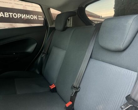 Білий Форд Фієста, об'ємом двигуна 1.4 л та пробігом 222 тис. км за 6800 $, фото 18 на Automoto.ua