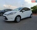 Білий Форд Фієста, об'ємом двигуна 1.24 л та пробігом 215 тис. км за 5500 $, фото 3 на Automoto.ua