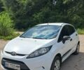Білий Форд Фієста, об'ємом двигуна 1.2 л та пробігом 176 тис. км за 5400 $, фото 1 на Automoto.ua