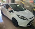 Белый Форд Фиеста, объемом двигателя 1.39 л и пробегом 141 тыс. км за 6700 $, фото 1 на Automoto.ua