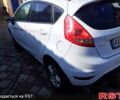 Білий Форд Фієста, об'ємом двигуна 1.4 л та пробігом 186 тис. км за 7500 $, фото 4 на Automoto.ua